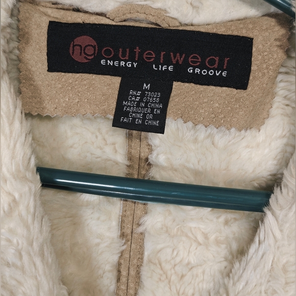 Suede winter coat - 3/4 length size medium. Vintage /Y2K - Picture 5 of 9